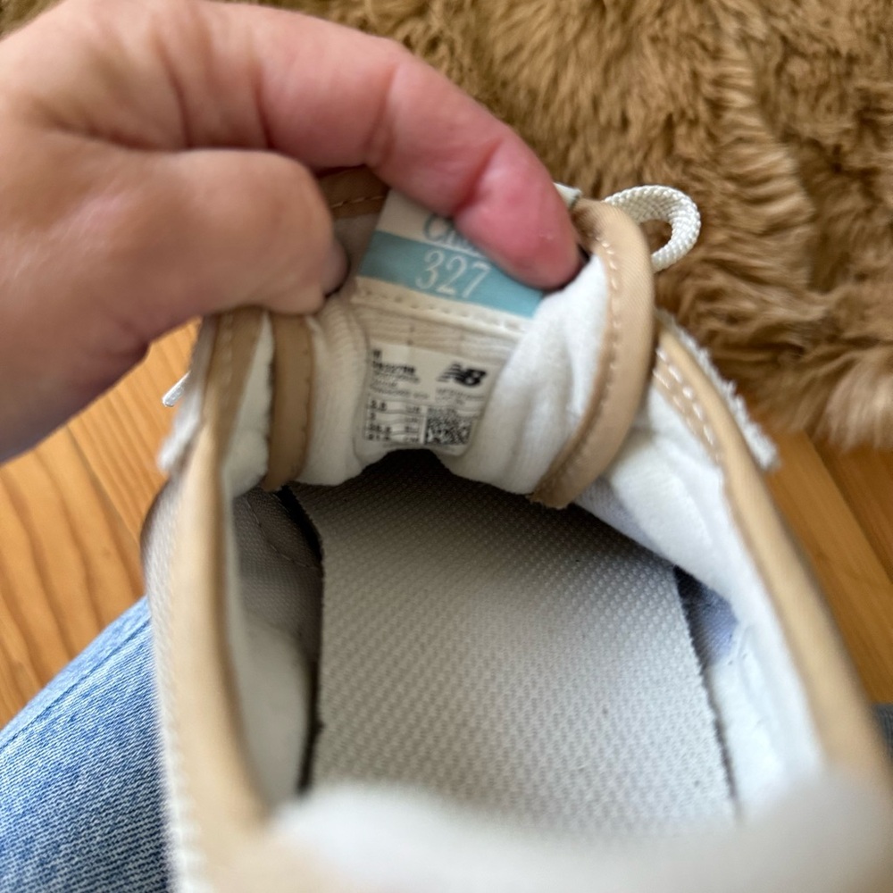 Women's Beige and White New Balances - Picture 5 of 6